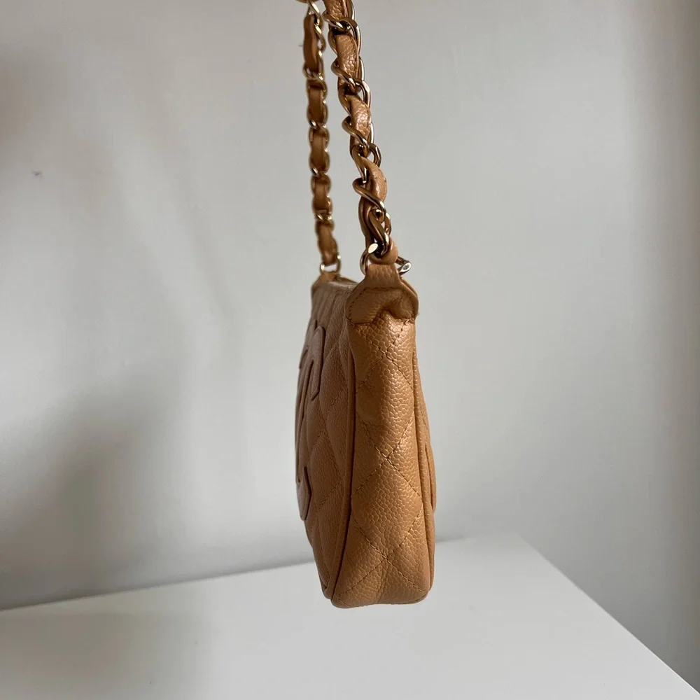 Chanel timeless caviar shoulder bag - Picture 12 of 16